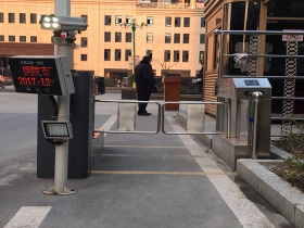 安徽銅陵順達玫瑰園通道閘